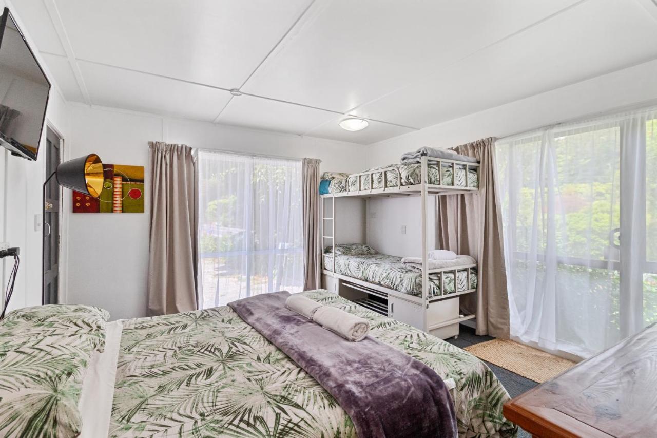 Riverside Accommodation Karangahake Exterior foto