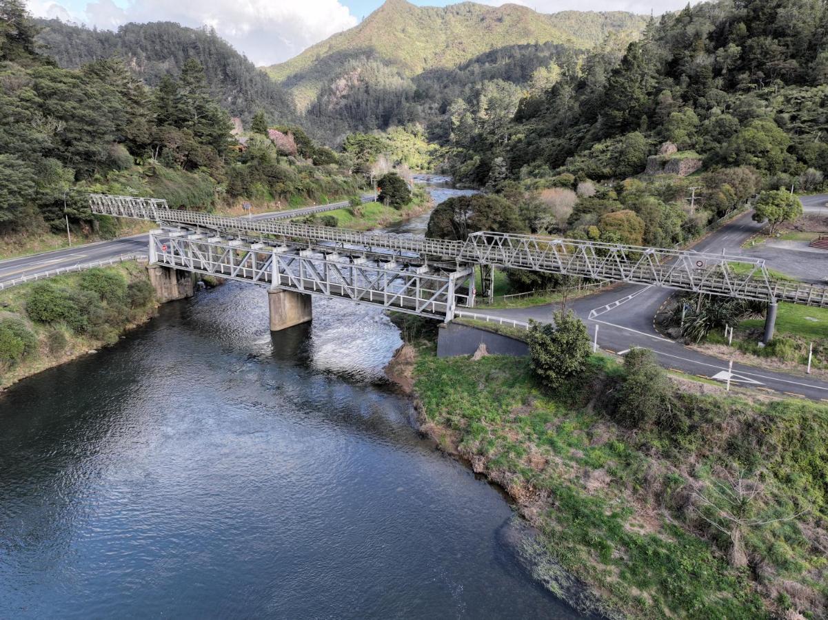 Riverside Accommodation Karangahake Exterior foto